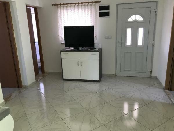 Apartmani Darija Vir Exteriér fotografie
