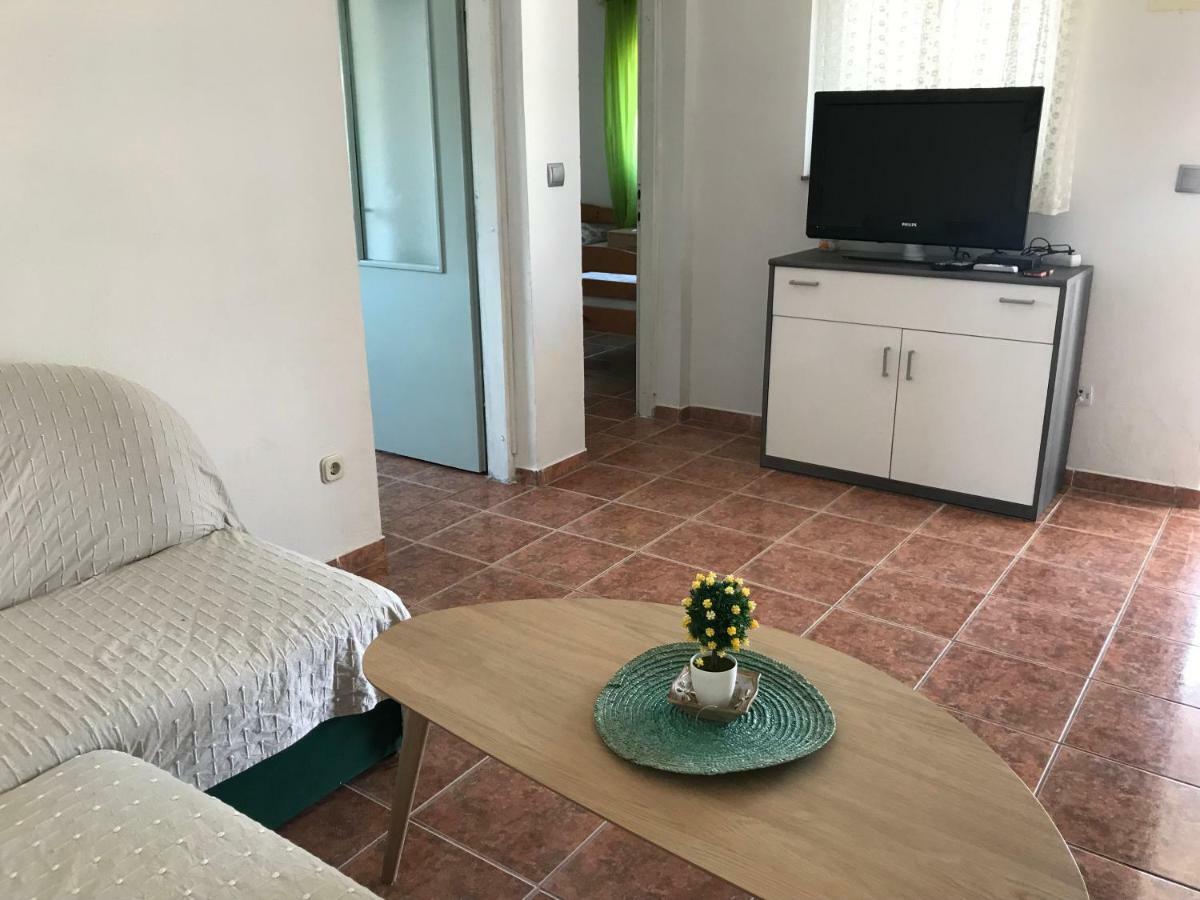 Apartmani Darija Vir Exteriér fotografie