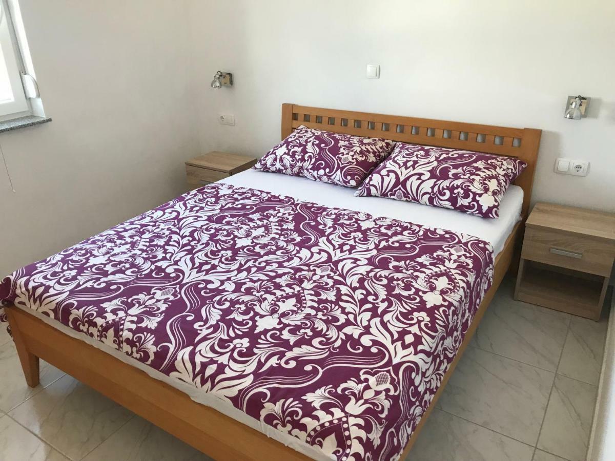 Apartmani Darija Vir Exteriér fotografie